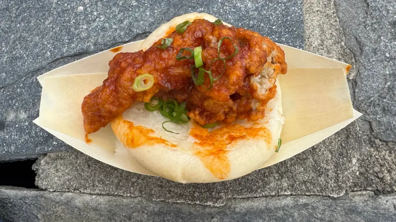 BBQ Chicken Bao