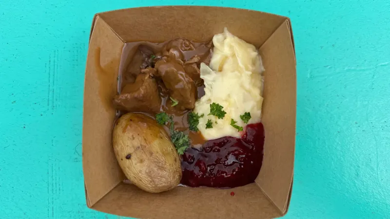 Lammegryte med kålstuing