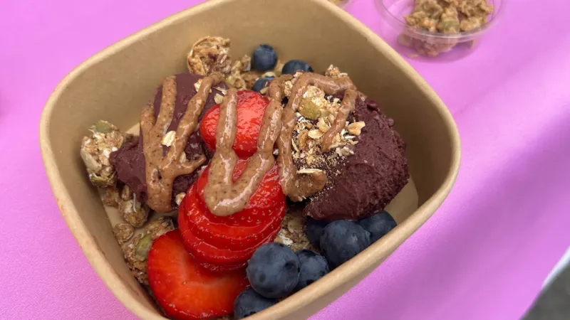 Acaibowl with homemade granola